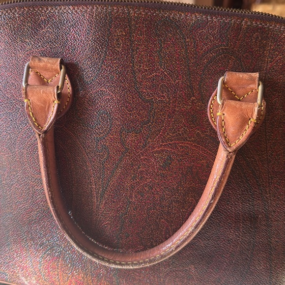 Etro Elegant Brown Leather Handbag - Picture 12 of 16